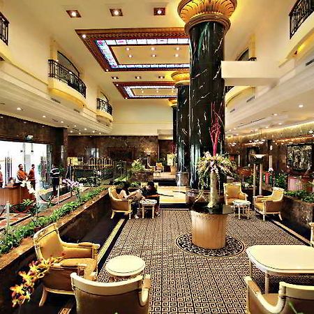The Apartments At Merdeka Palace Hotel Kuching Exterior photo